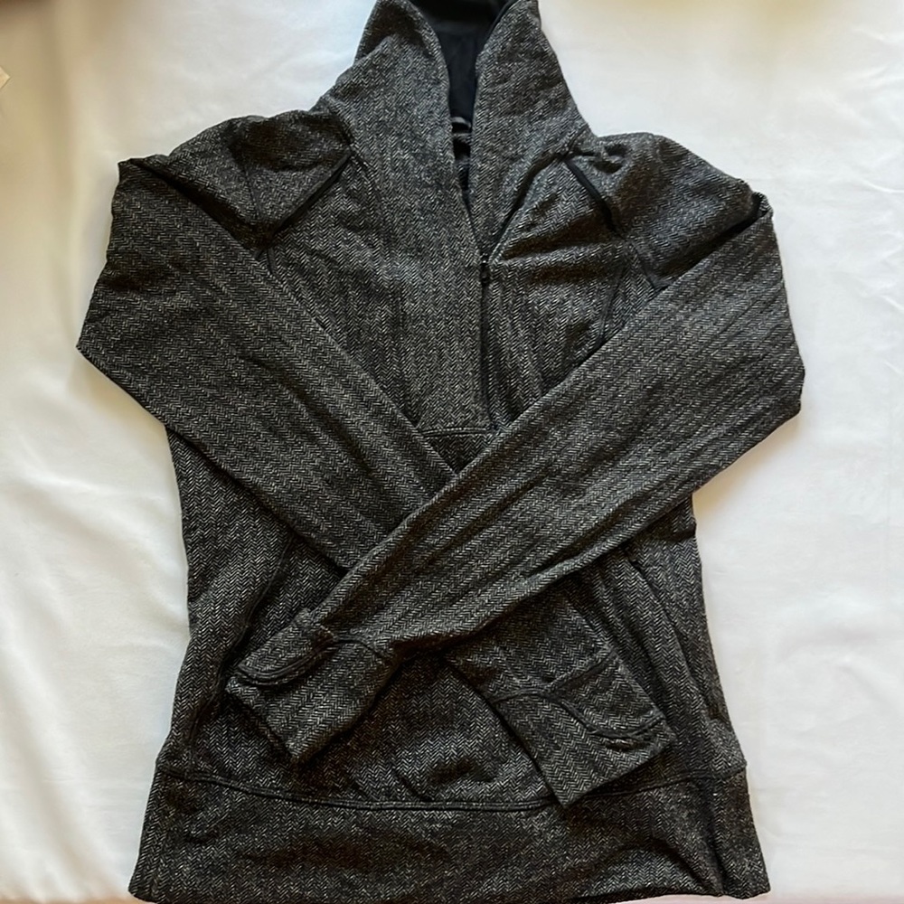 Dark Gray Lululemon Pullover, Size 4